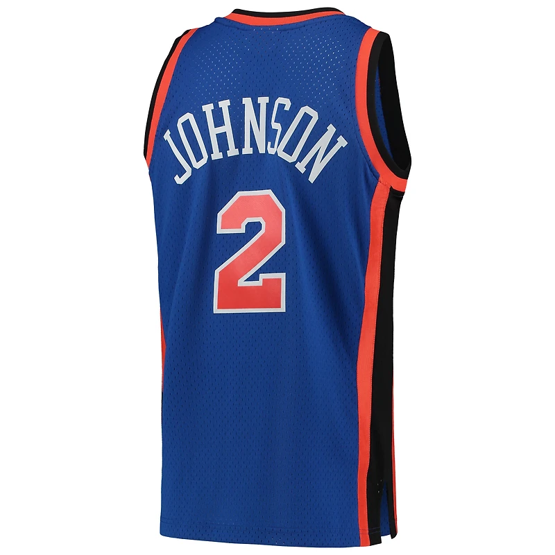 Maillot Swingman bleu Mitchell & Ness Larry Johnson New York Knicks 1998/99 Hardwood Classics pour homme