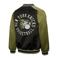 Men's Mitchell & Ness Olive/Black New York Knicks Clutch Satin Raglan Full-Snap Jacket