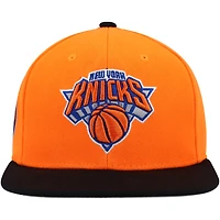 Men's Mitchell & Ness Orange/Black New York Knicks Side Core 2.0 Snapback Hat