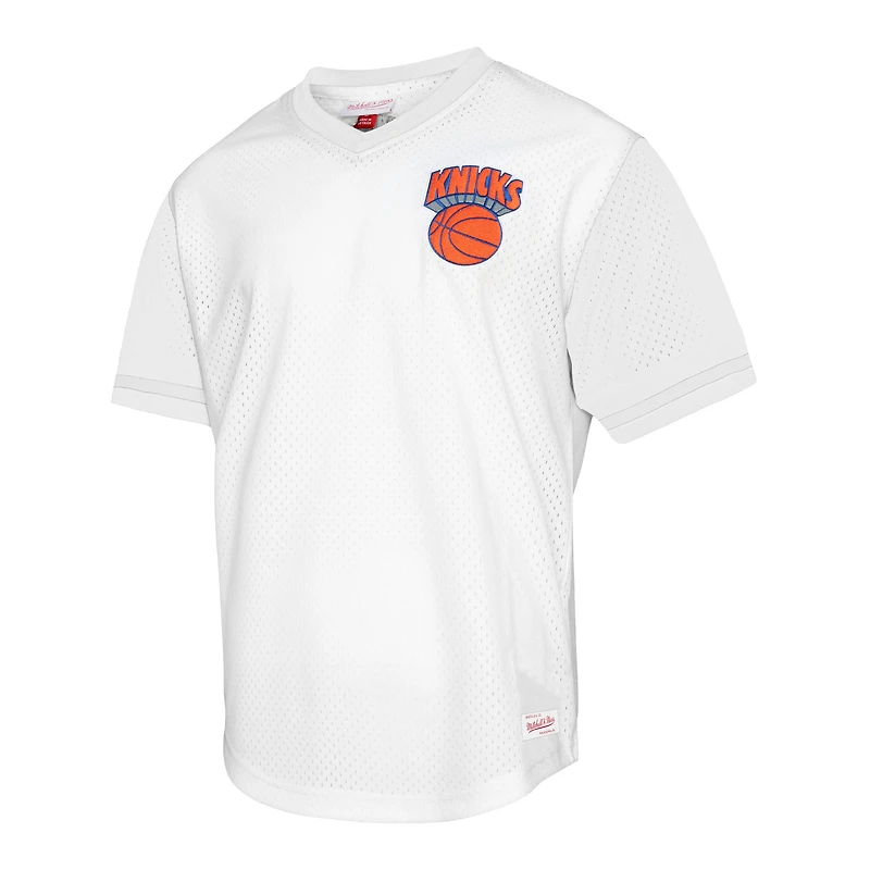 Men's Mitchell & Ness White New York Knicks Hardwood Classics Batting Practice Mesh Jersey T-Shirt