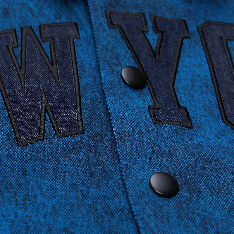 Chemise boutonnée Mitchell & Ness x Purple Brand bleu marine pour homme, motif New York Knicks