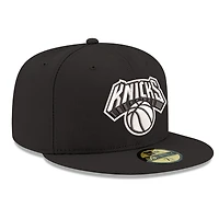 Men's New Era Black/White York Knicks 59FIFTY Fitted Hat
