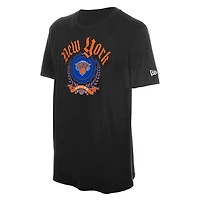 Men's New Era Black York Knicks Gothic Crest T-Shirt
