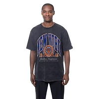Men's New Era  Black York Knicks Sport Classics Mineral Washed T-Shirt