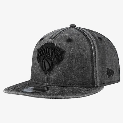 Casquette snapback New Era 9FIFTY noire pour homme, New York Knicks, coloris ton sur ton délavé