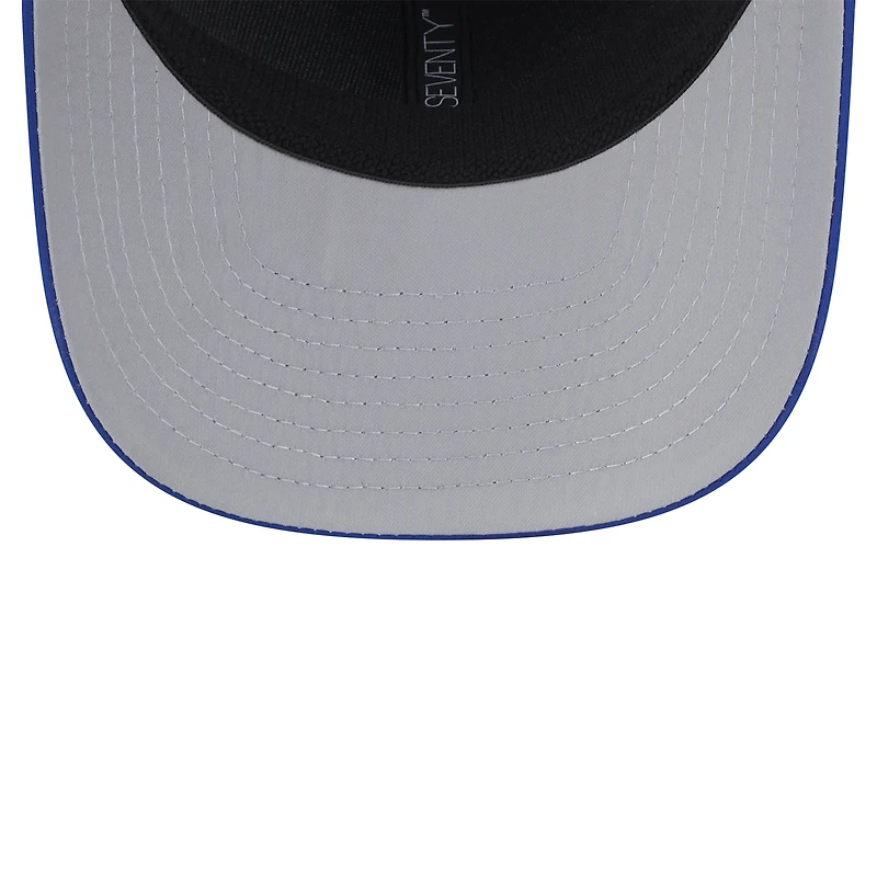 Casquette ajustable extensible New Era Adventure Perform 9SEVENTY bleue des New York Knicks pour homme