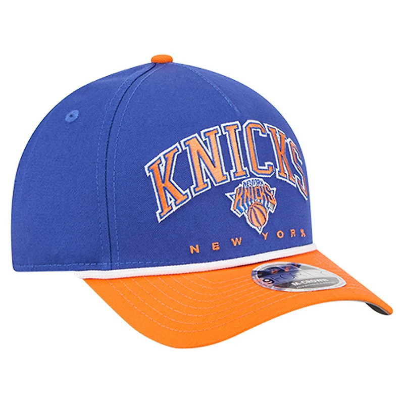 Casquette ajustable New Era bleue New York Knicks Bold Arch COOLERA 9FORTY A-Frame M-Crown pour homme