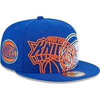 Casquette ajustée 59FIFTY bleue New Era pour hommes des York Knicks Game Day Hollow Logo Mashup