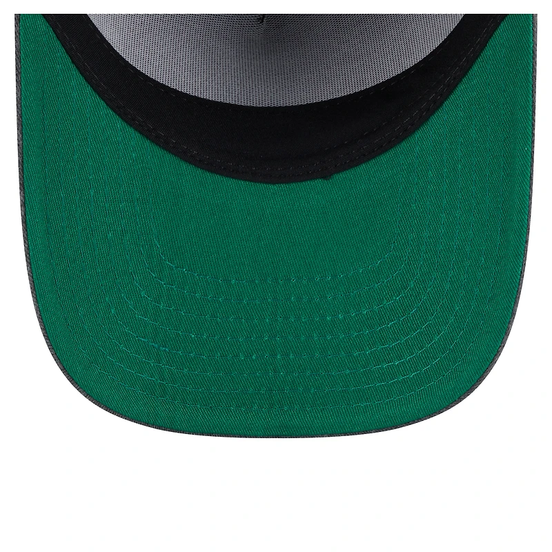 Casquette New Era 9FIFTY pré-courbée à visière rabattable, couleur anthracite, des New York Knicks
