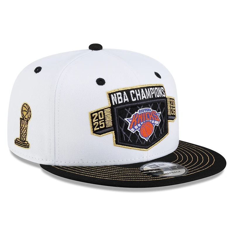 Casquette snapback New Era 9FIFTY pour homme, blanche et noire, New York Knicks, champions des finales NBA 2026