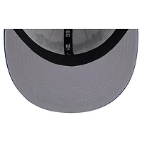 Casquette ajustée New Era 59FIFTY blanche à rayures fines avec logo York Knicks pour homme