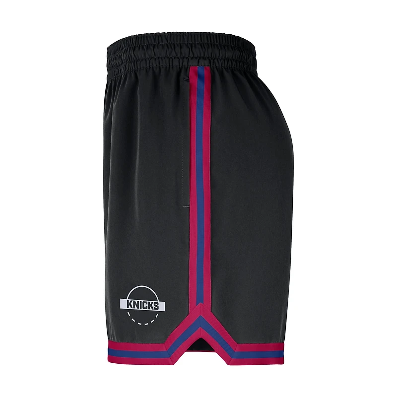 Short tissé Nike Authentic Practice DNA Performance noir des New York Knicks pour homme