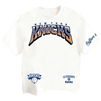T-shirt premium blanc Two Hype pour homme, collection Drip & Dime des New York Knicks
