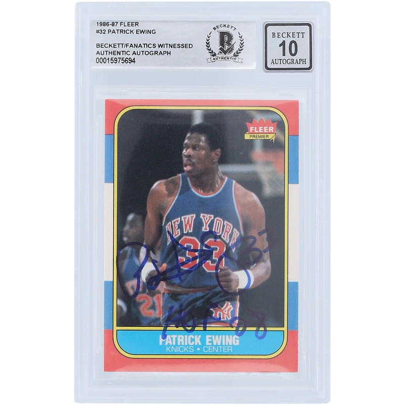 Patrick Ewing New York Knicks Autographié 1986 Fleer Série 1 #32 Beckett Fanatics Witnessed Authenticated 10 Rookie Card avec l'inscription "HOF 08"