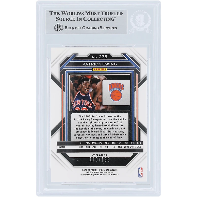 Carte autographiée de Patrick Ewing (New York Knicks) 2022-23 Panini Prizm Blue Prizm n° 275/199, authentifiée par Beckett Fanatics Witnessed.