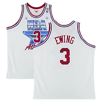 Maillot authentique Mitchell & Ness autographié par Patrick Ewing, des New York Knicks, lors du All-Star Game 1991, avec inscription « HOF 08 ».