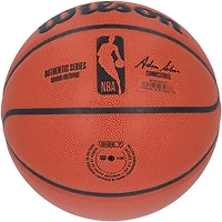Réplique de ballon de basket Wilson autographié par Patrick Ewing des New York Knicks avec l'inscription « HOF 08 »