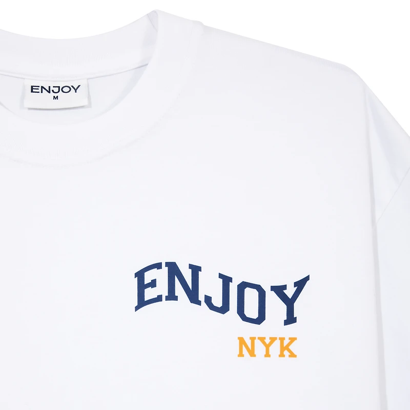 T-shirt unisexe blanc « Enjoy Basketball x New York Knicks » de la collection capsule « Enthusiast »