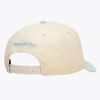 Unisex Mitchell & Ness Cream/Light Blue New York Knicks Faded Pro Snapback Hat