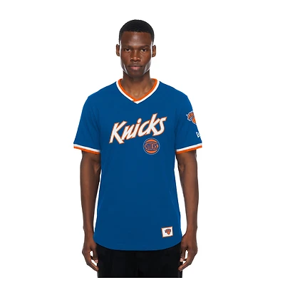 Maillot unisexe New Era bleu York Knicks Sport Classics Capsule à col en V
