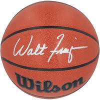 Ballon de basket-ball d'intérieur/extérieur Wilson Authentic Series autographié par Walt Frazier New York Knicks