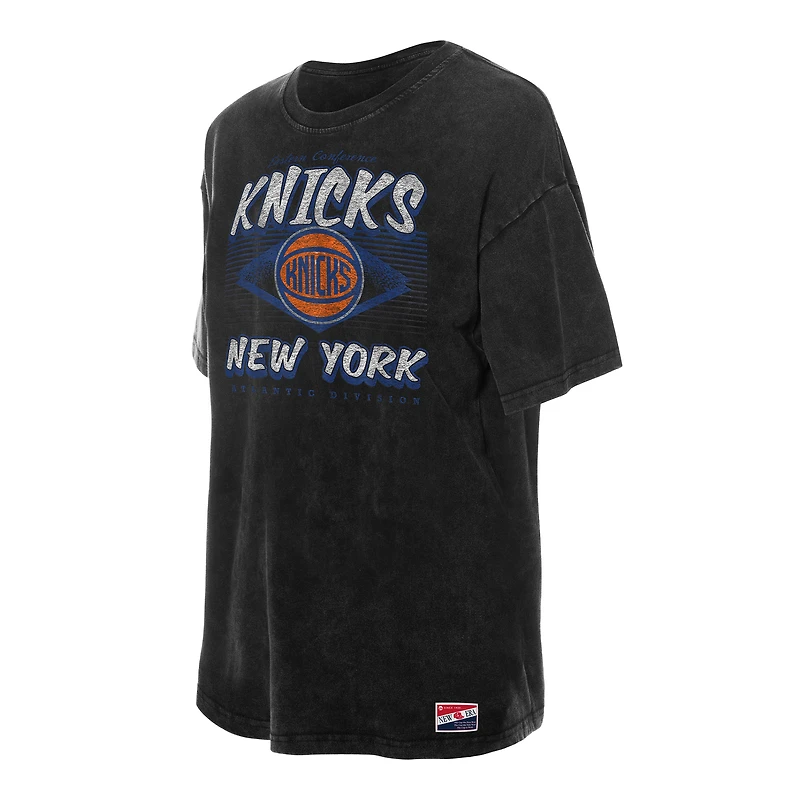 T-shirt oversize noir New Era York Knicks Throwback Mineral Wash pour femme