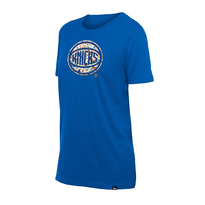 T-shirt New Era bleu à imprimé floral York Knicks Glam Game pour femme