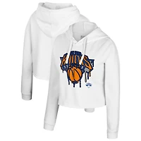Sweat à capuche court blanc New York Knicks « Ice Cream » de la collection Stadium Essentials pour femmes