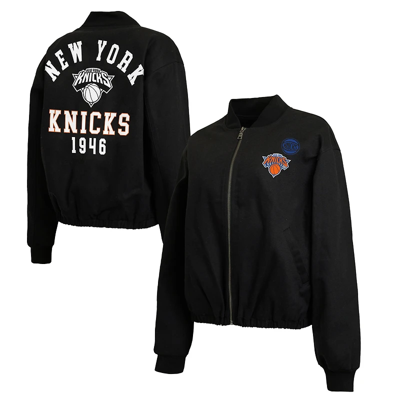 Veste bomber zippée en denim noir New York Knicks de la marque WEAR by Erin Andrews pour femme