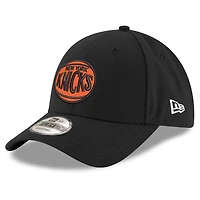 Youth New Era  Black New York Knicks Basketball Logo Adjustable Hat