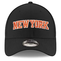 Youth New Era  Black New York Knicks Wordmark Adjustable Hat
