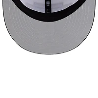 Casquette snapback New Era 9FIFTY blanche et noire pour jeunes, New York Knicks, champions NBA 2026, vestiaire des Knicks de New York.