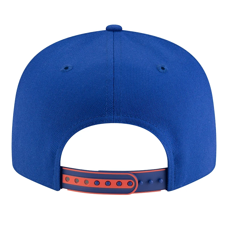 Casquette snapback New Era 9FIFTY blanche et bleue pour jeunes, New York Knicks, collection NBA 2025.