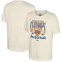 T-shirt Youth Stadium Essentials Natural New York Knicks Champions des finales NBA 2026 Sky High