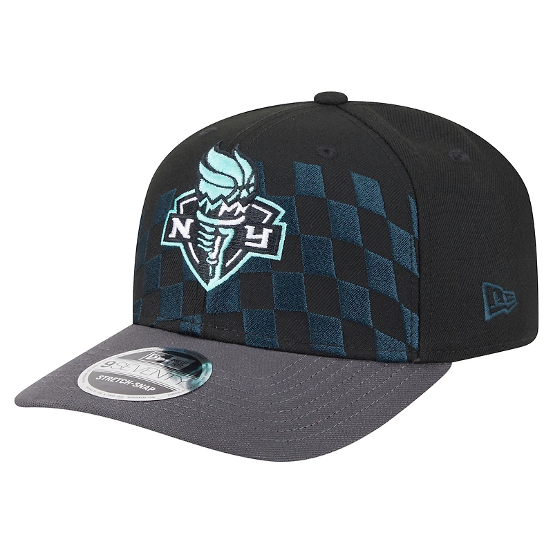 Casquette ajustable unisexe New Era noire New York Liberty 9SEVENTY à imprimé damier