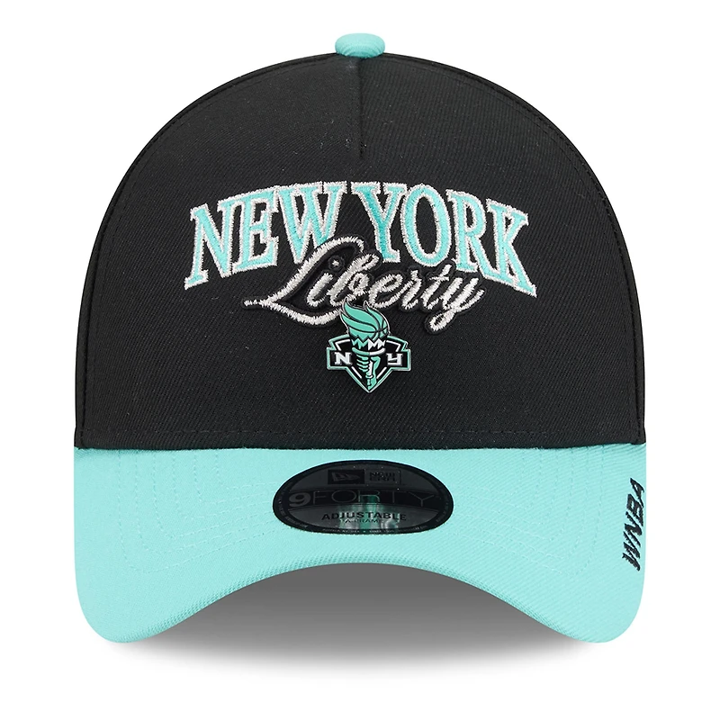 Casquette unisexe New Era noire/menthe New York Liberty WNBA Tip-Off 2026 avec badge en métal et monture en A, modèle 9FORTY ajustable