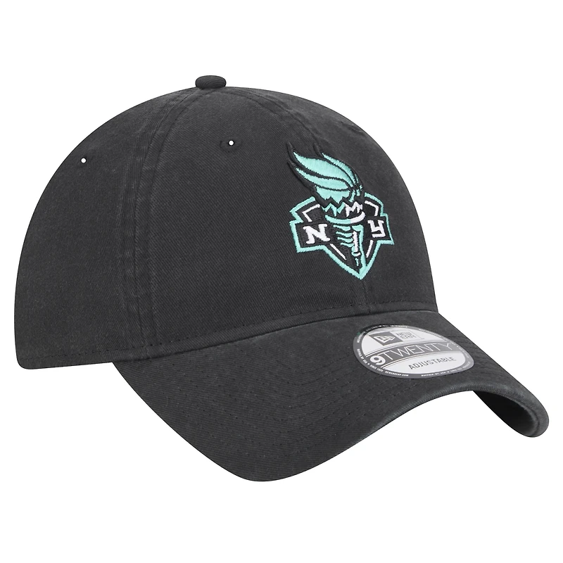 Casquette ajustable unisexe New Era noire avec logo New York Liberty Core 9TWENTY