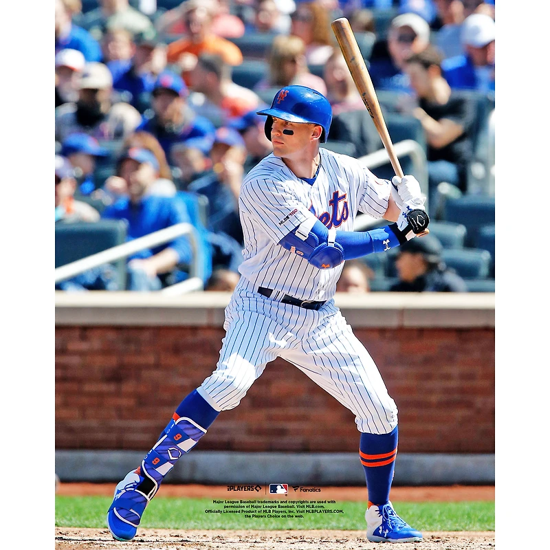 Brandon Nimmo, joueur non signé des Mets de New York, se prépare à frapper une photo verticale