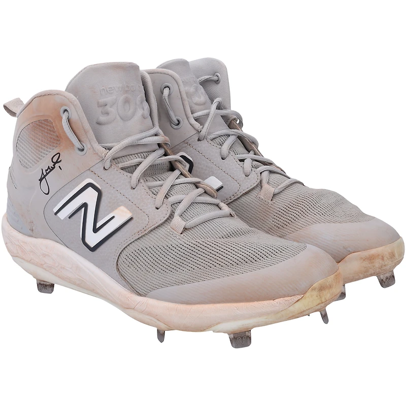 Jeff McNeil New York Mets Autographed Game-Used Gray New Balance Cleats from the 2023 MLB Season - NR81051964-65