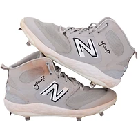 Chaussures à crampons New Balance grises dédicacées par Jeff McNeil des New York Mets lors de la saison 2023 de la MLB - NR81051964-65