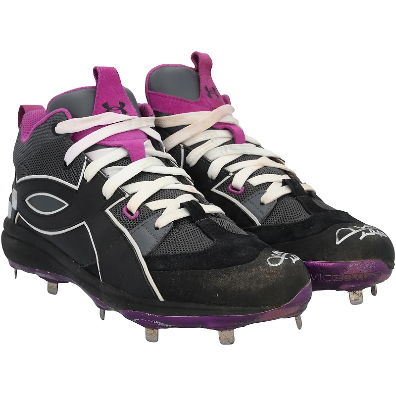 Juan Soto New York Mets Autographed Game-Used Black/Purple Under Armour Cleats from the 2025 MLB Season - HH98516008-09