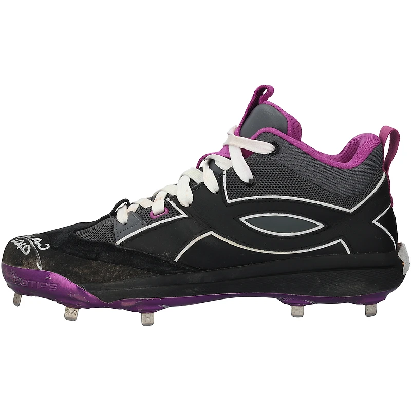 Juan Soto New York Mets Autographed Game-Used Black/Purple Under Armour Cleats from the 2025 MLB Season - HH98516008-09