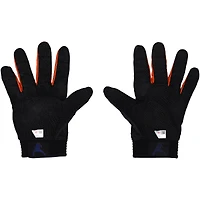 Gants de frappe noirs Under Armour de Juan Soto, utilisés par les Mets de New York lors du match contre les Marlins de Miami, le 28 septembre 2025.