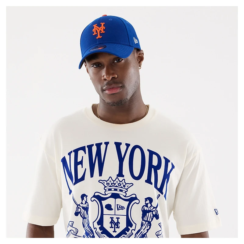 Men's New Era Beige York Mets Lifestyle Coat of Arms Flocking T-Shirt