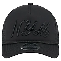 Casquette camionneur ajustable New Era noire City Initial 9FORTY A-Frame M-Crown des Mets de New York pour homme