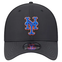 Men's New Era  Black York Mets Night 39THIRTY Flex Hat