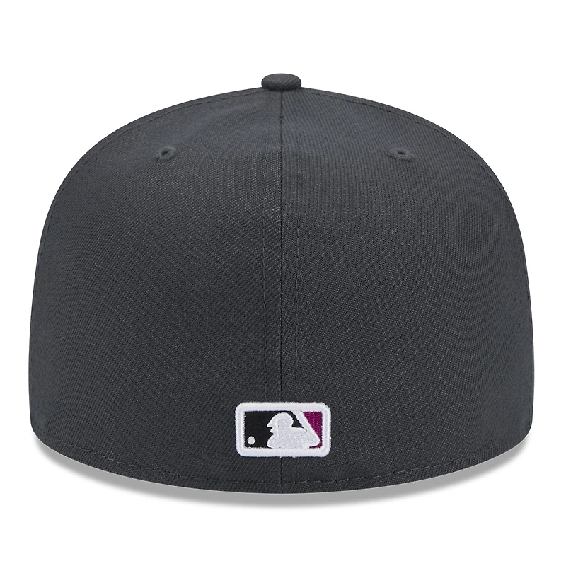 Men's New Era Graphite York Mets 2024 City Connect Icon 59FIFTY Fitted Hat