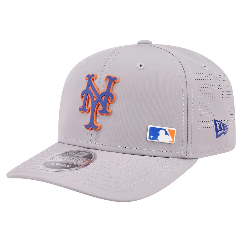 Casquette ajustable New Era grise New York Mets 9SEVENTY perforée au laser pour homme