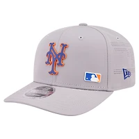 Casquette ajustable New Era grise New York Mets 9SEVENTY perforée au laser pour homme