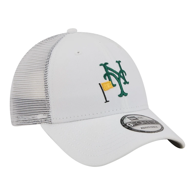 Casquette trucker ajustable New Era 9FORTY blanche à motif drapeau des Mets de New York pour homme
